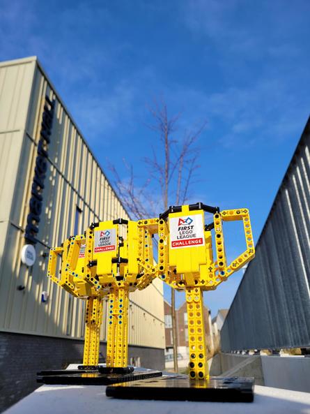 Junior Tech Club | LEGO Robotics