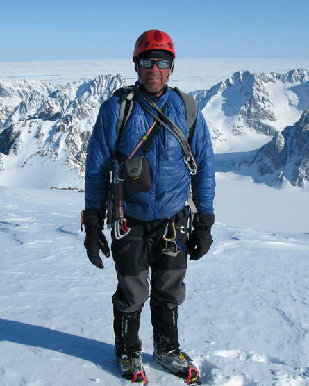 
          Simon Yates of Touching the Void – My Mountain Life
        
